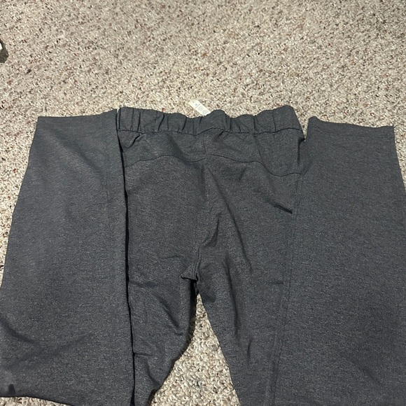 Lululemon Grey On The Fly Pant Joggers Size 4 - Picture 3 of 4